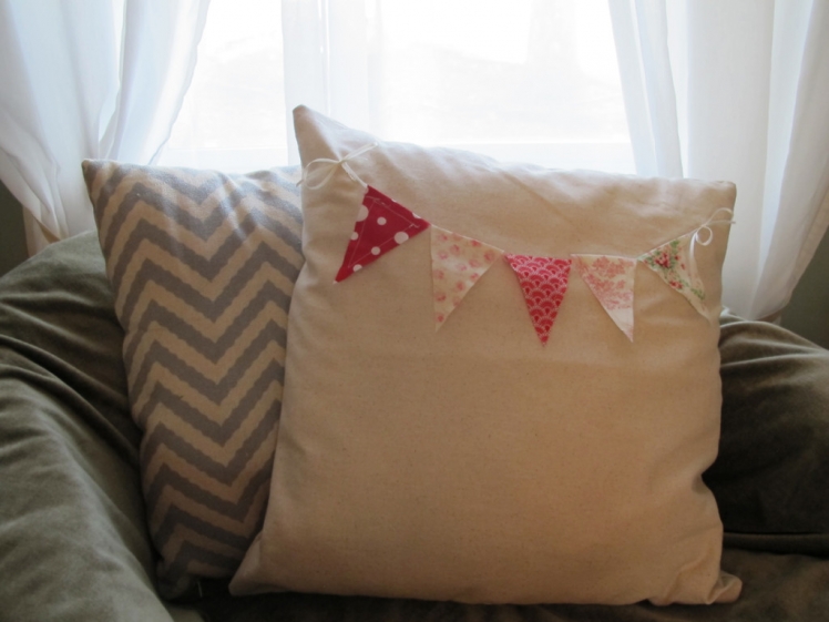 Bunting Pillow 2- White Tulip Designs